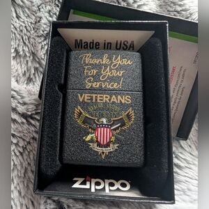 NEW Zippo Veterans Black Lighter